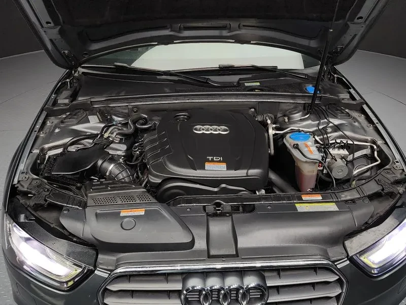 Audi A4 2.0 TDI Quattro Comfort Edition B8, снимка 6 - Автомобили и джипове - 53267625