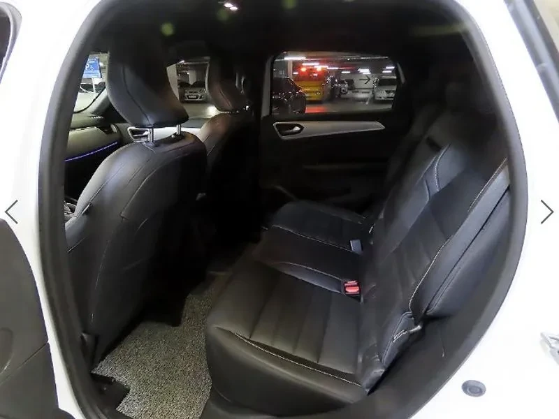 Renault Arkana 1.6 GTE ICONIC, снимка 7 - Автомобили и джипове - 55176833