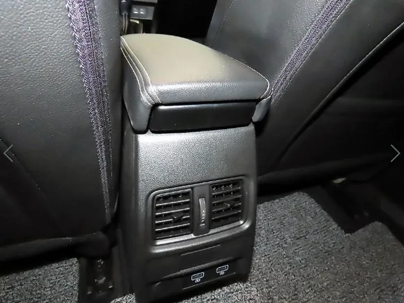 Renault Arkana 1.6 GTE ICONIC, снимка 16 - Автомобили и джипове - 55176833