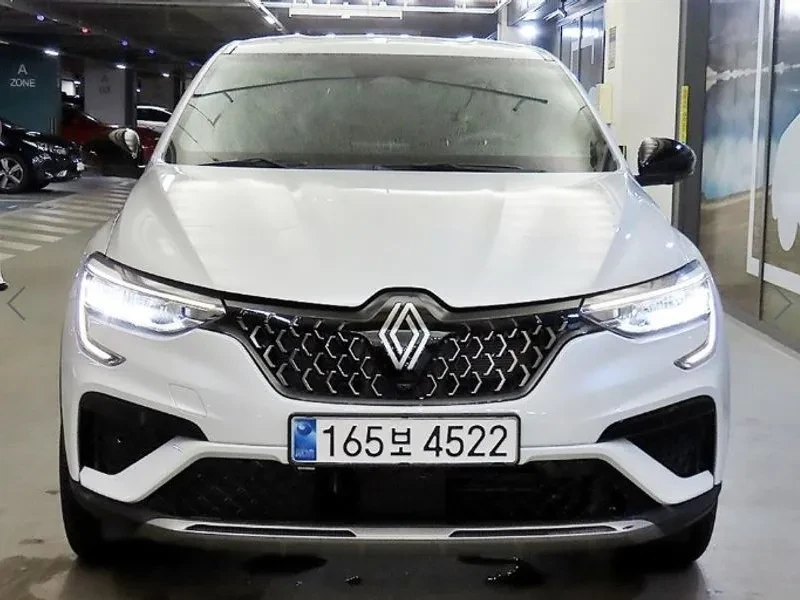 Renault Arkana 1.6 GTE ICONIC, снимка 2 - Автомобили и джипове - 55176833