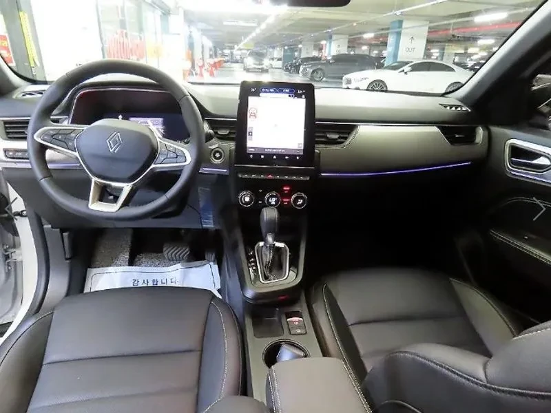 Renault Arkana 1.6 GTE ICONIC, снимка 10 - Автомобили и джипове - 55176833