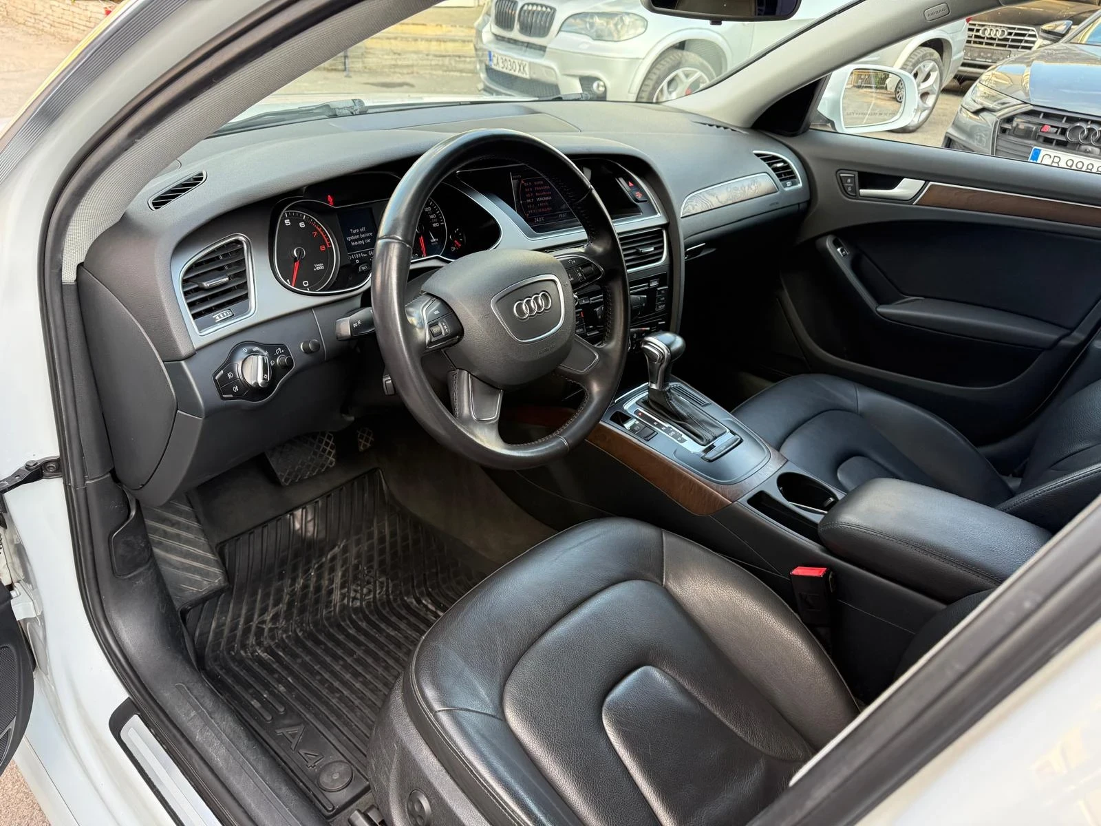 Audi A4 2.0TFSI S-LINE - изображение 8