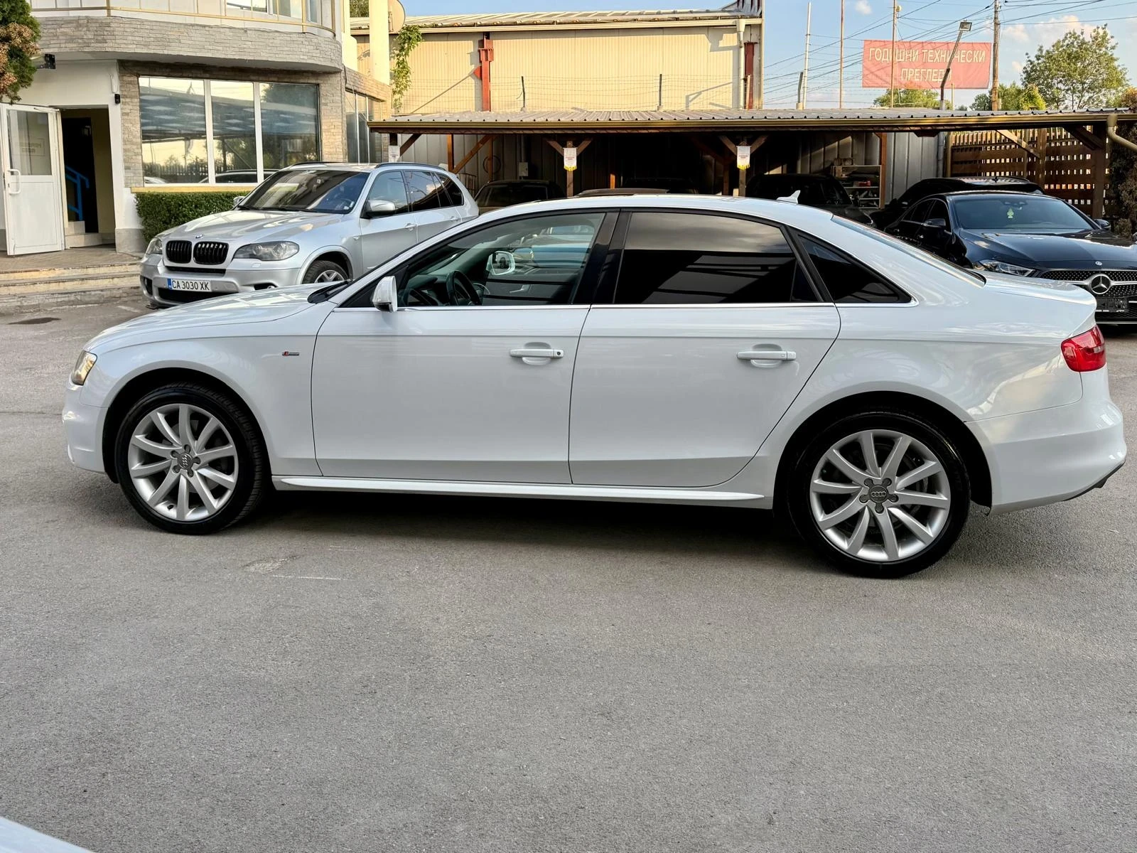 Audi A4 2.0TFSI S-LINE - изображение 7
