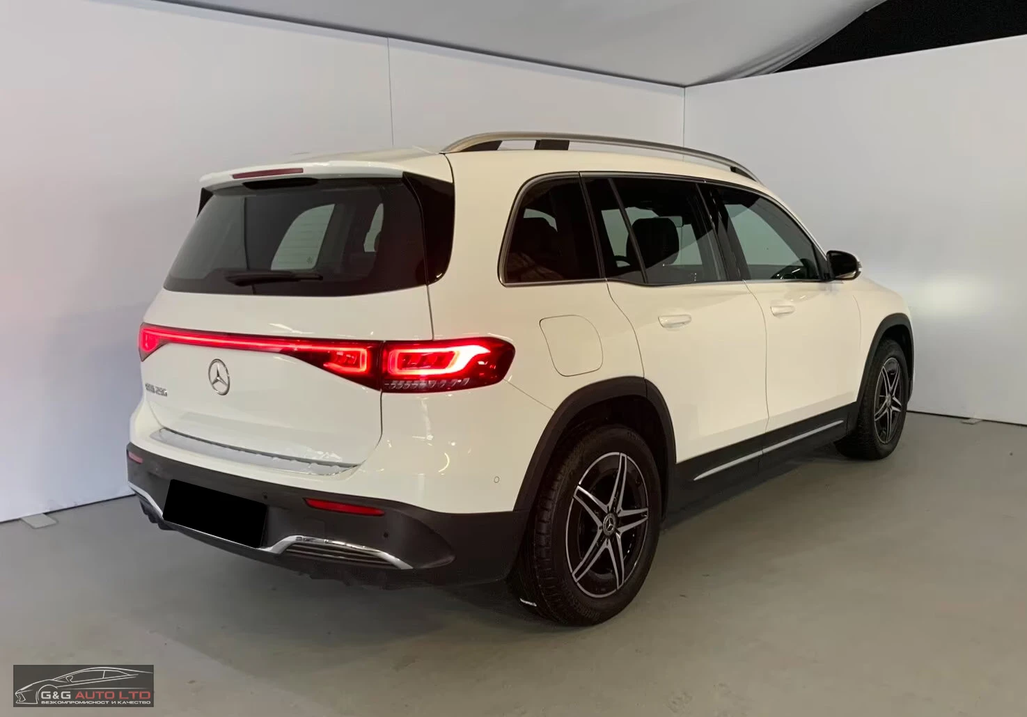 Mercedes-Benz EQB 250/AMG/190HP/CAM/CARPLAY/BSA/L.ASS/VCONTROL/922f - изображение 5