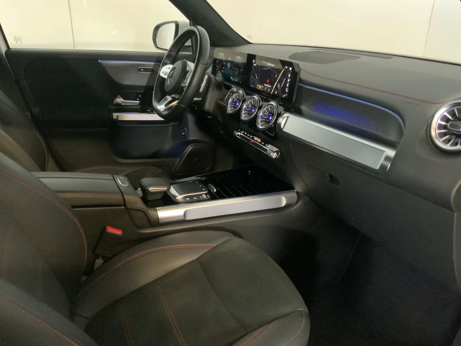 Mercedes-Benz EQB 250/AMG/190HP/CAM/CARPLAY/BSA/L.ASS/VCONTROL/922f | Mobile.bg   14