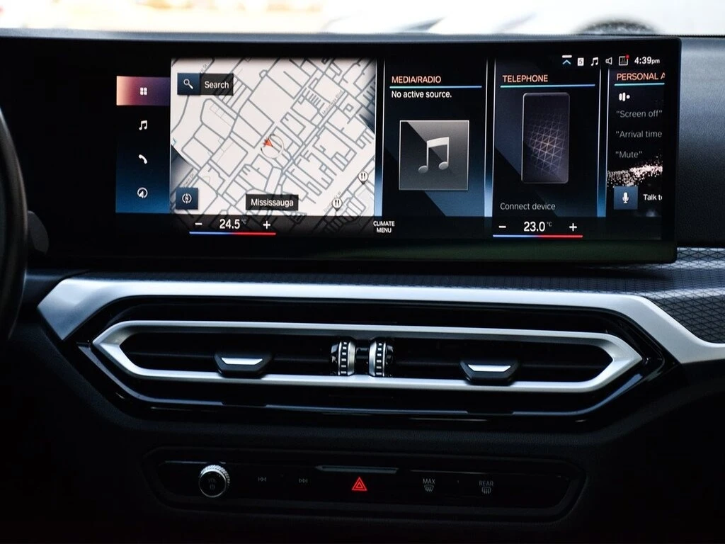 BMW 330 * 330i xDrive Turbo| xDrive AWD| Curved 14.9 Displ | Mobile.bg � ����������� 14