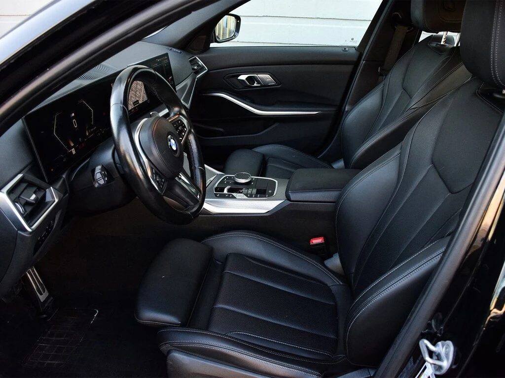 BMW 330 * 330i xDrive Turbo| xDrive AWD| Curved 14.9 Displ | Mobile.bg � ����������� 7