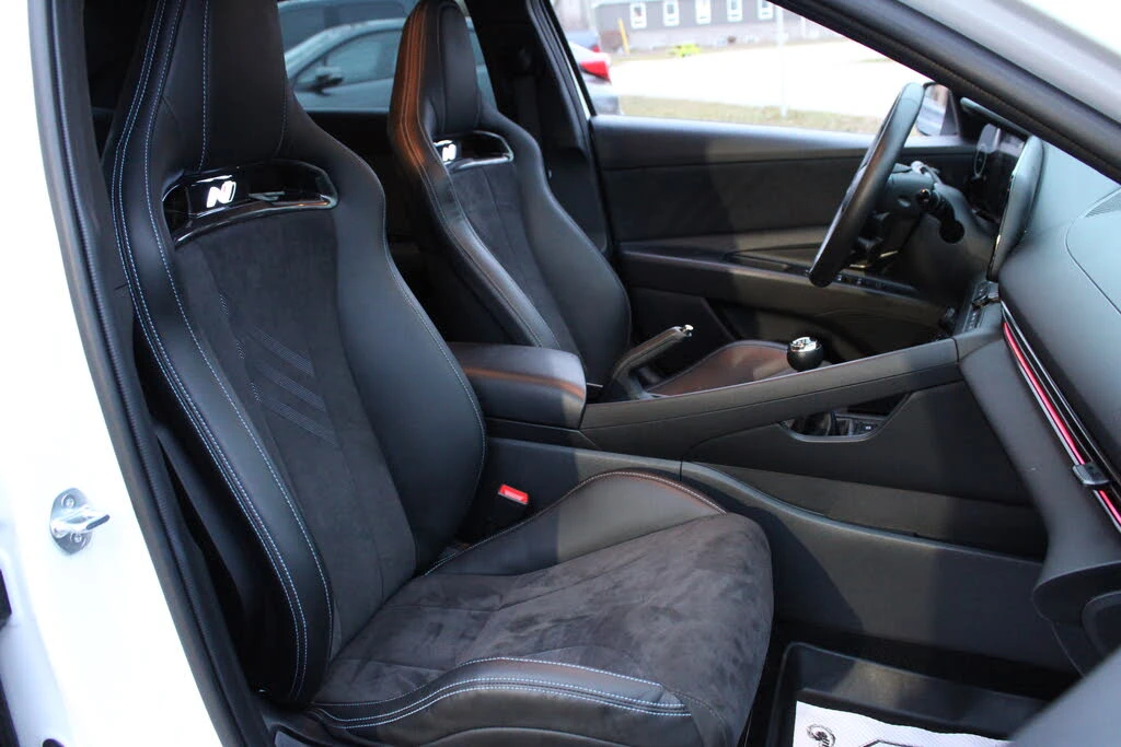 Hyundai Elantra FWD N * CARFAX * ���������� * (���� �� ��) | Mobile.bg � ����������� 14