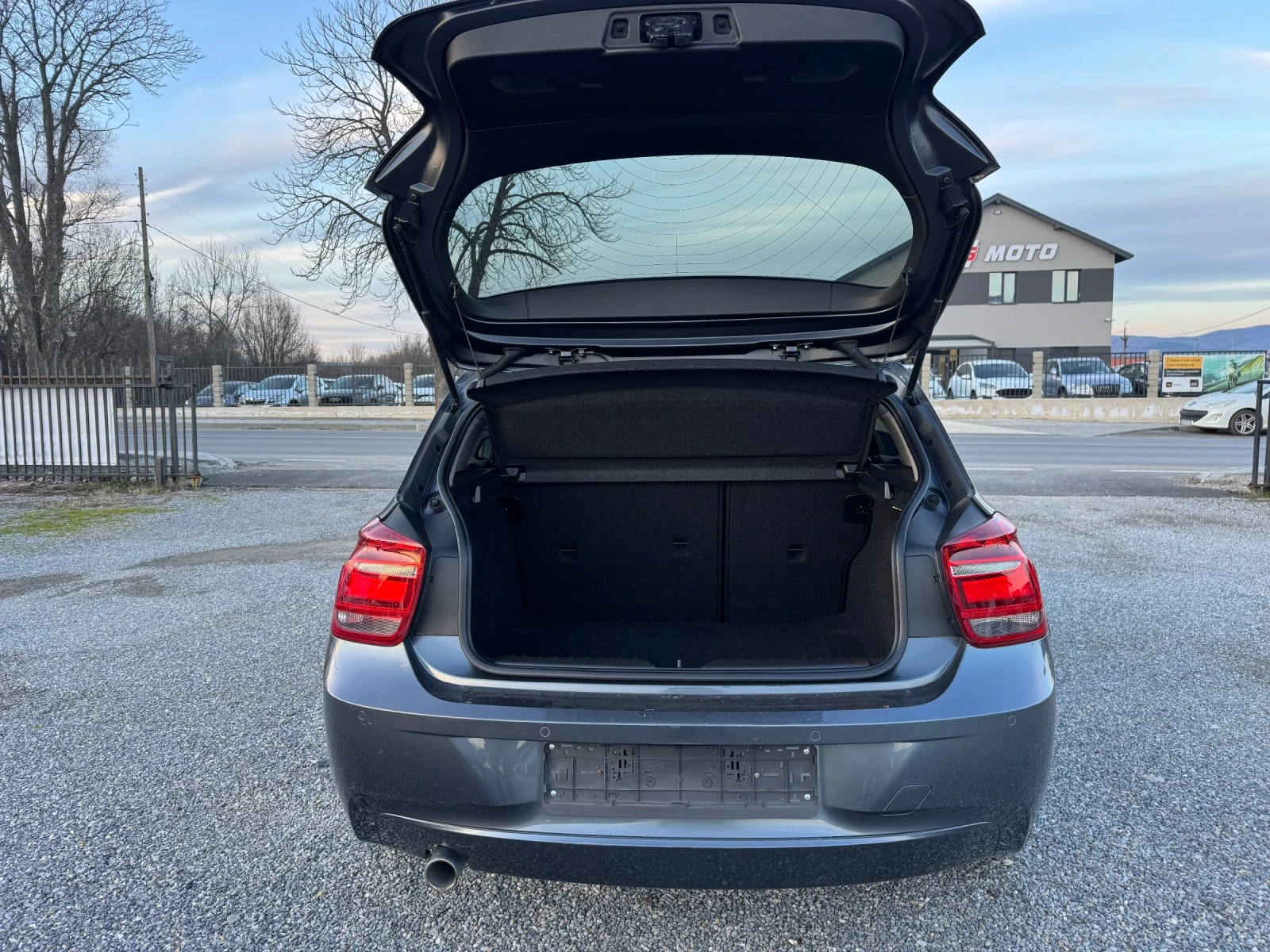 BMW 116 2.0d 115ps BI-XENON 6 speed | Mobile.bg � ����������� 16