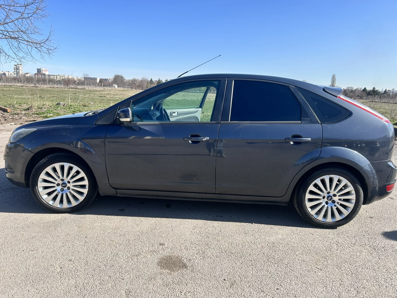 Ford Focus TITANIUM, снимка 7 - Автомобили и джипове - 53856834