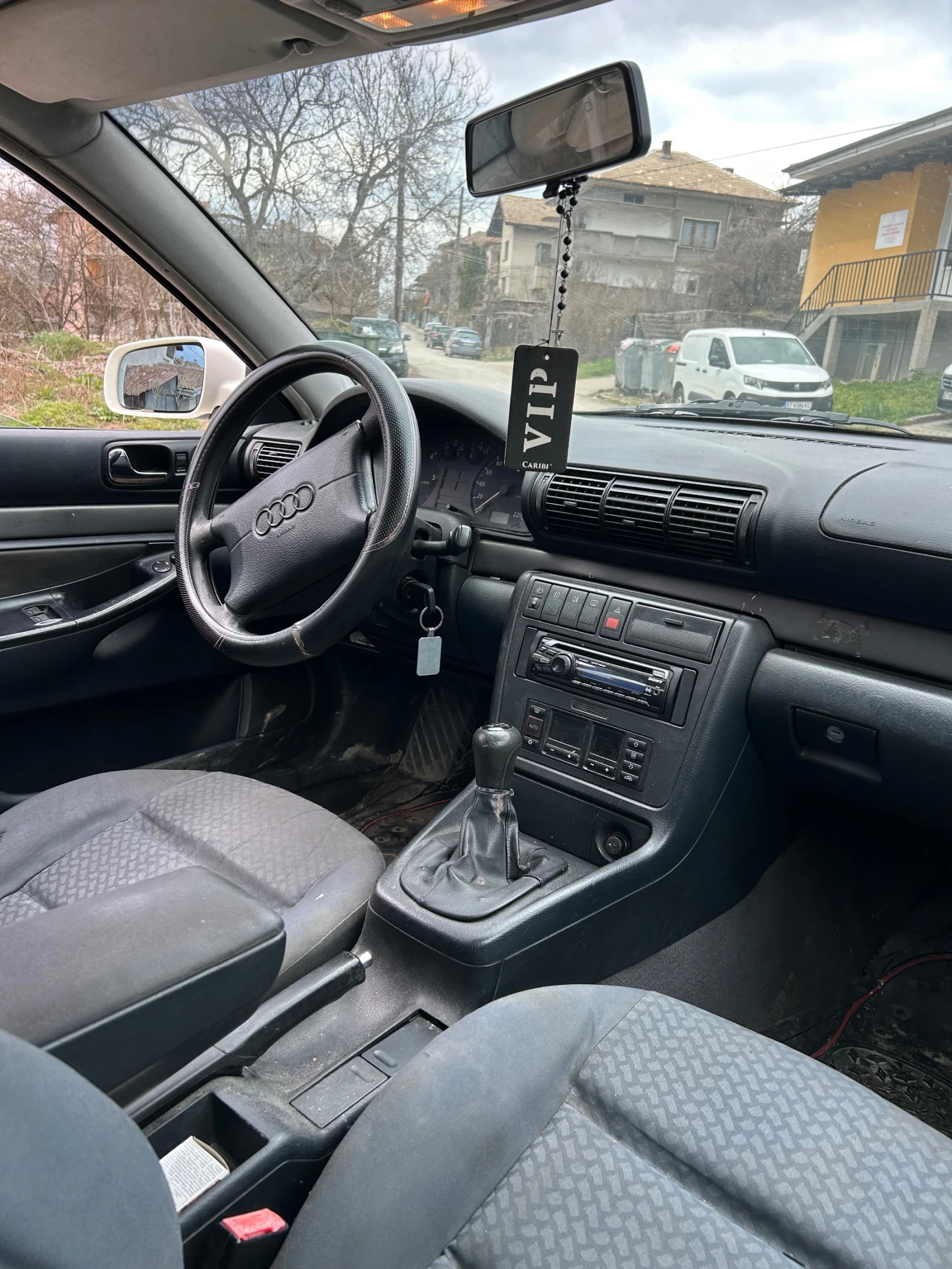 Audi A4 1.9 TDI 110, снимка 5 - Автомобили и джипове - 53945044