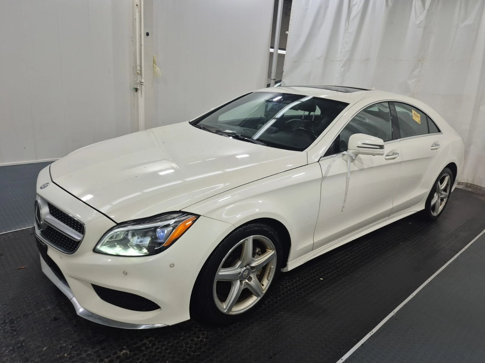 Mercedes-Benz CLS 400  С РЕГИСТРАЦИЯ & АВТО КРЕДИТ  | Auto.bg — изображение 1