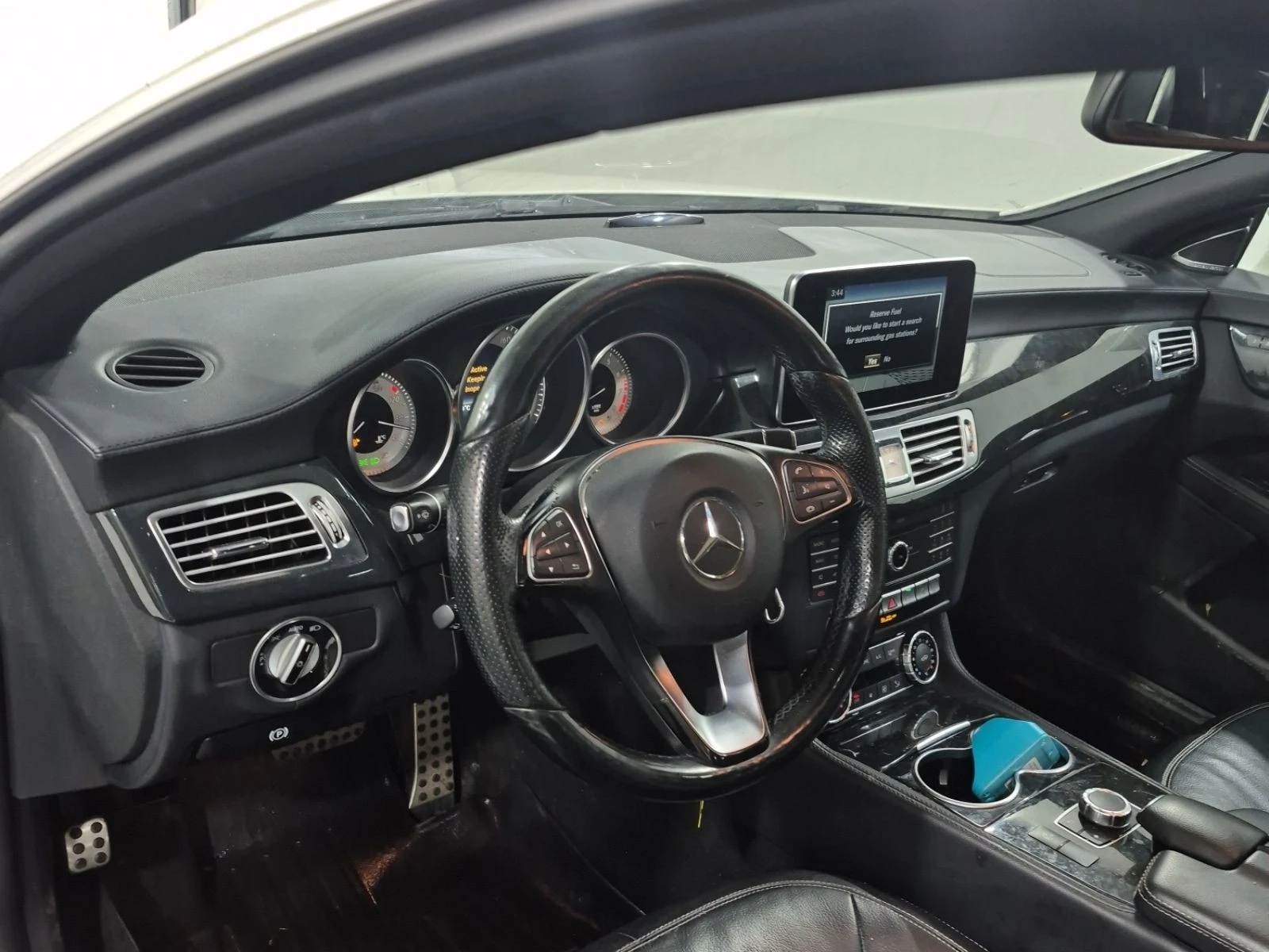 Mercedes-Benz CLS 400  С РЕГИСТРАЦИЯ & АВТО КРЕДИТ , снимка 10 - Автомобили и джипове - 53951615