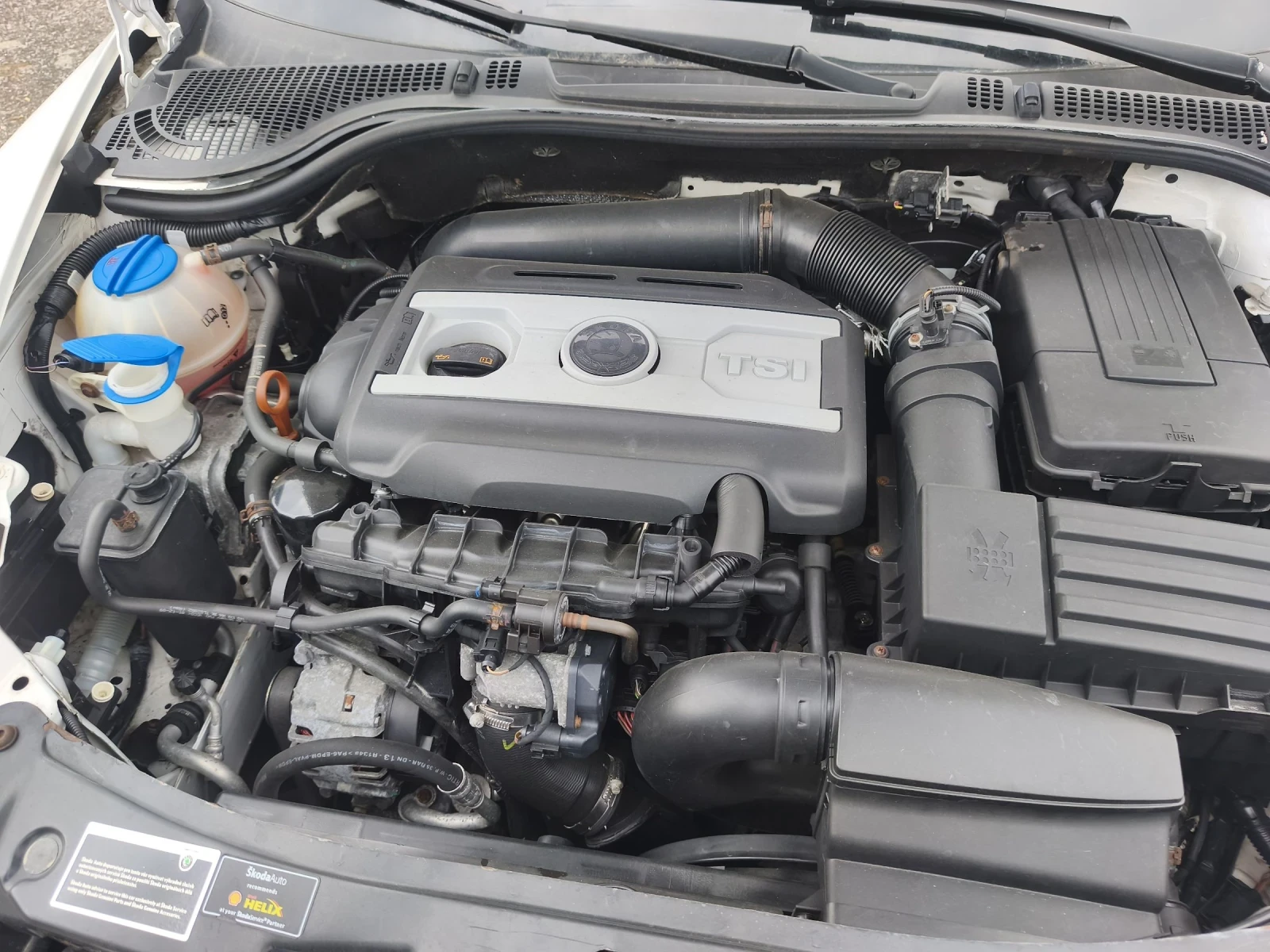 Skoda Octavia 1.8TFSI 4x4 KLIMA, снимка 10 - Автомобили и джипове - 53981314