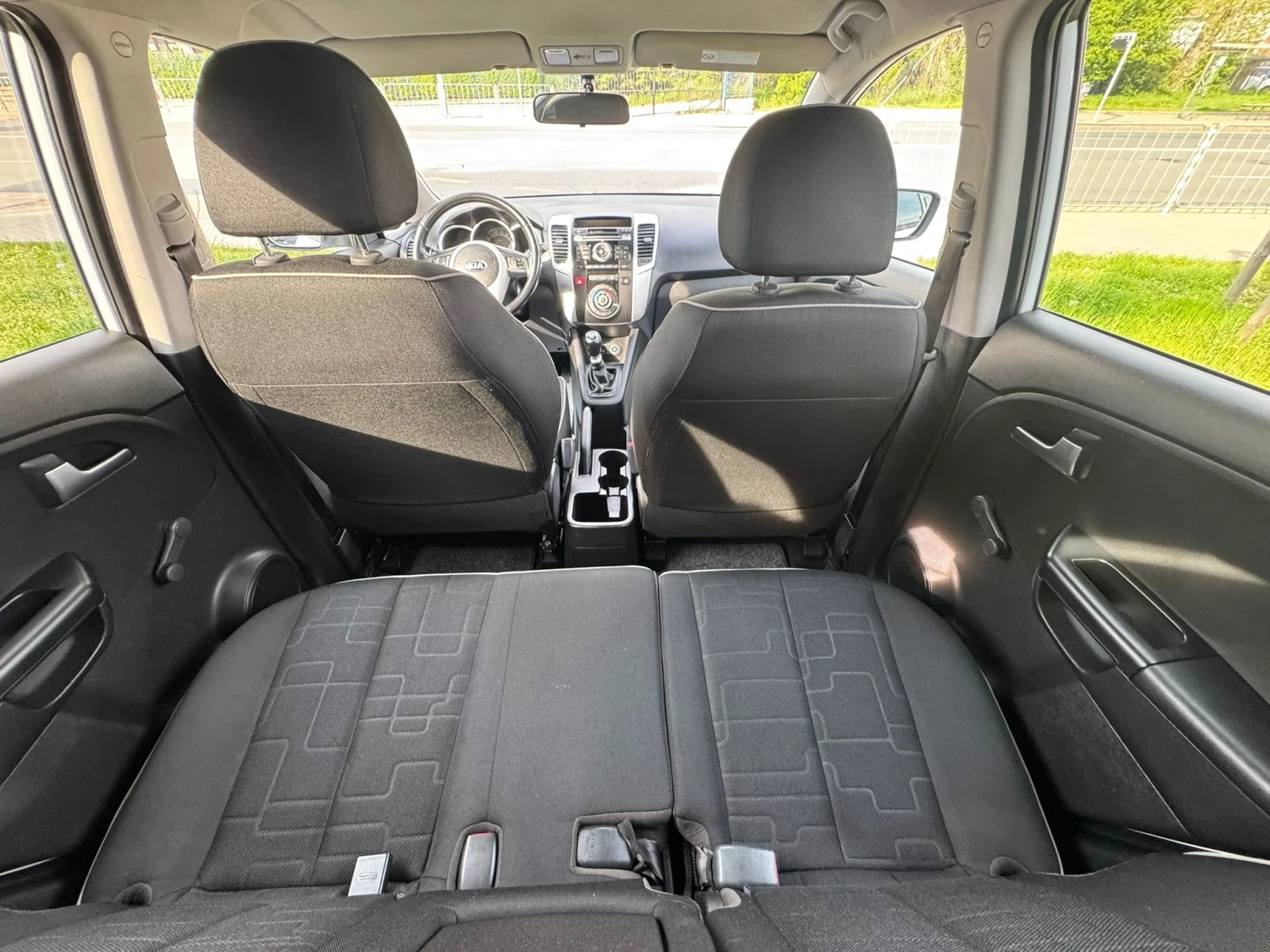 Kia Venga 1.4i/ГАЗ/EURO.5B, снимка 10 - Автомобили и джипове - 54363146