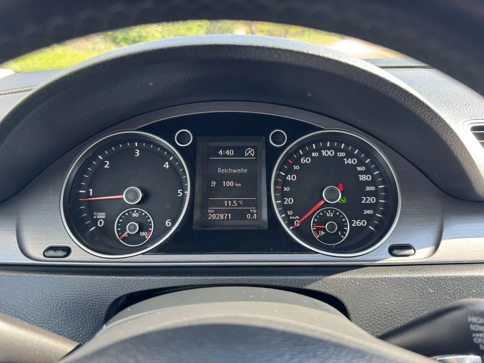 VW Passat 2.0 TDI , снимка 15 - Автомобили и джипове - 54402168
