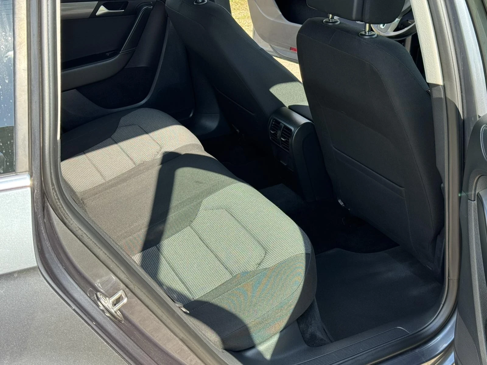 VW Passat 2.0 TDI , снимка 10 - Автомобили и джипове - 54402168