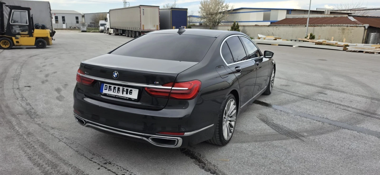 BMW 740 D XDRIVE, снимка 4 - Автомобили и джипове - 54543465