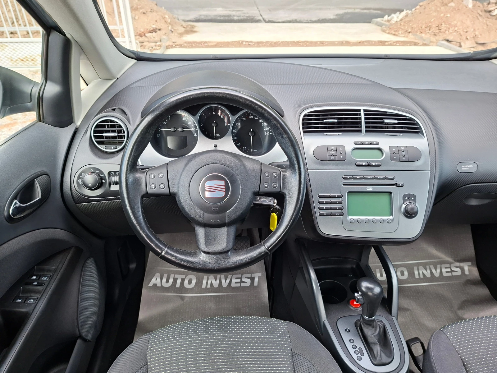 Seat Altea 2.0/140ks/AVTOMAT, снимка 12 - Автомобили и джипове - 54916629
