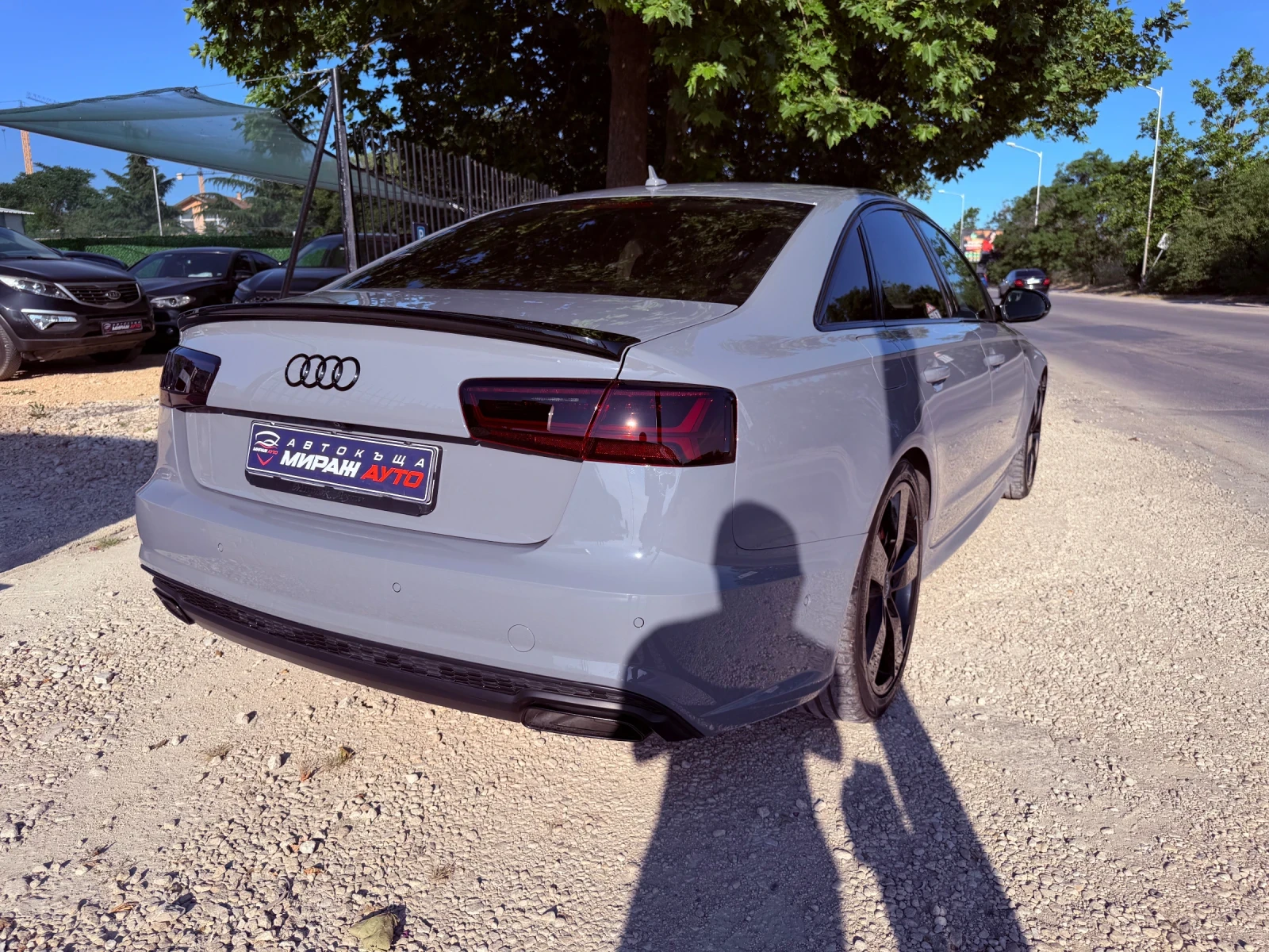 Audi A6 Competition* Сервизна история* Обслужен* Лизинг* , снимка 7 - Автомобили и джипове - 55024439