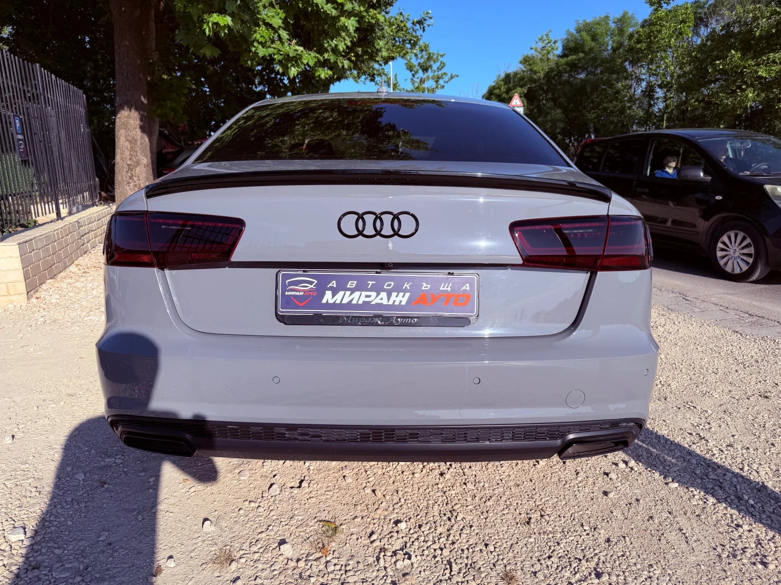 Audi A6 Competition* Сервизна история* Обслужен* Лизинг* , снимка 6 - Автомобили и джипове - 55024439