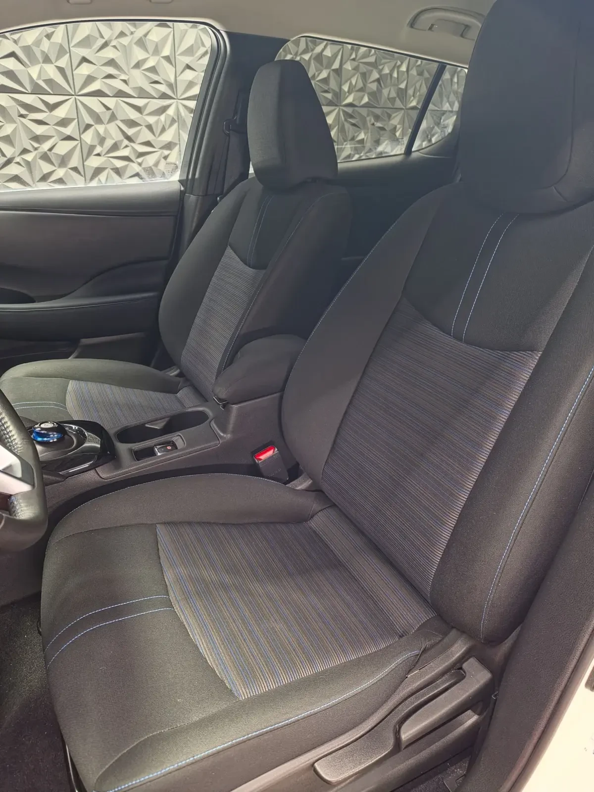 Nissan Leaf  62kwh* 45850km* GERMANY* KEYLESS* DISTR* GERMANY* , снимка 6 - Автомобили и джипове - 55036094