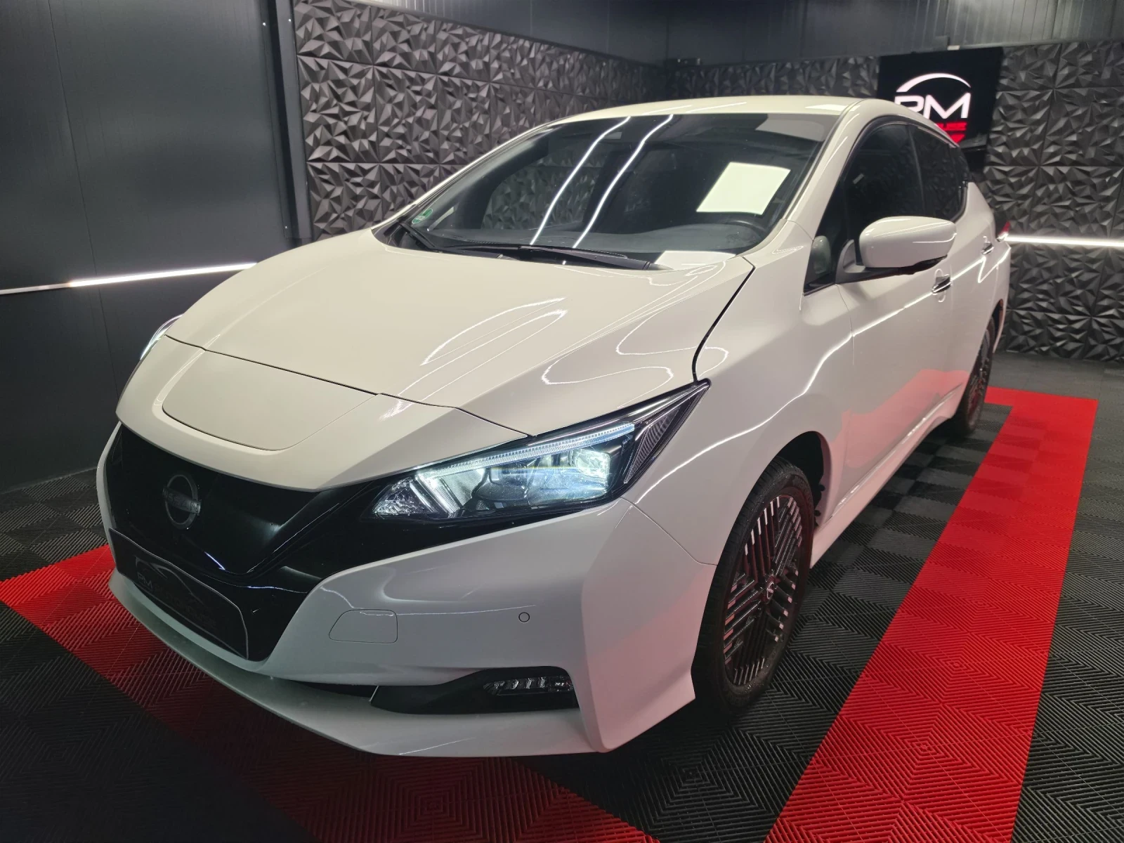 Nissan Leaf  62kwh* 45850km* GERMANY* KEYLESS* DISTR* GERMANY* , снимка 2 - Автомобили и джипове - 55036094
