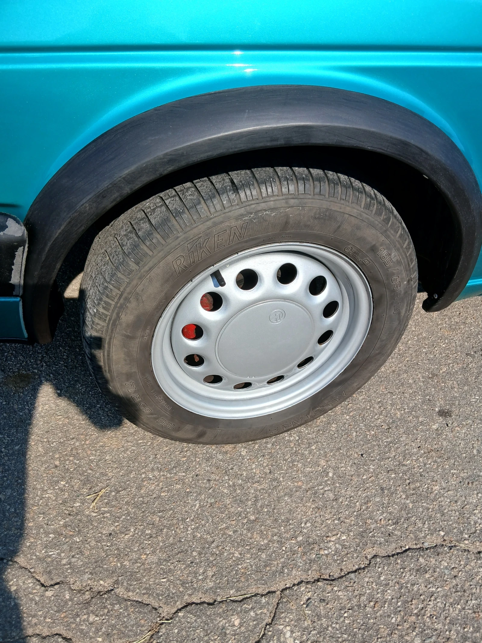VW Golf 1.6, снимка 11 - Автомобили и джипове - 55080506