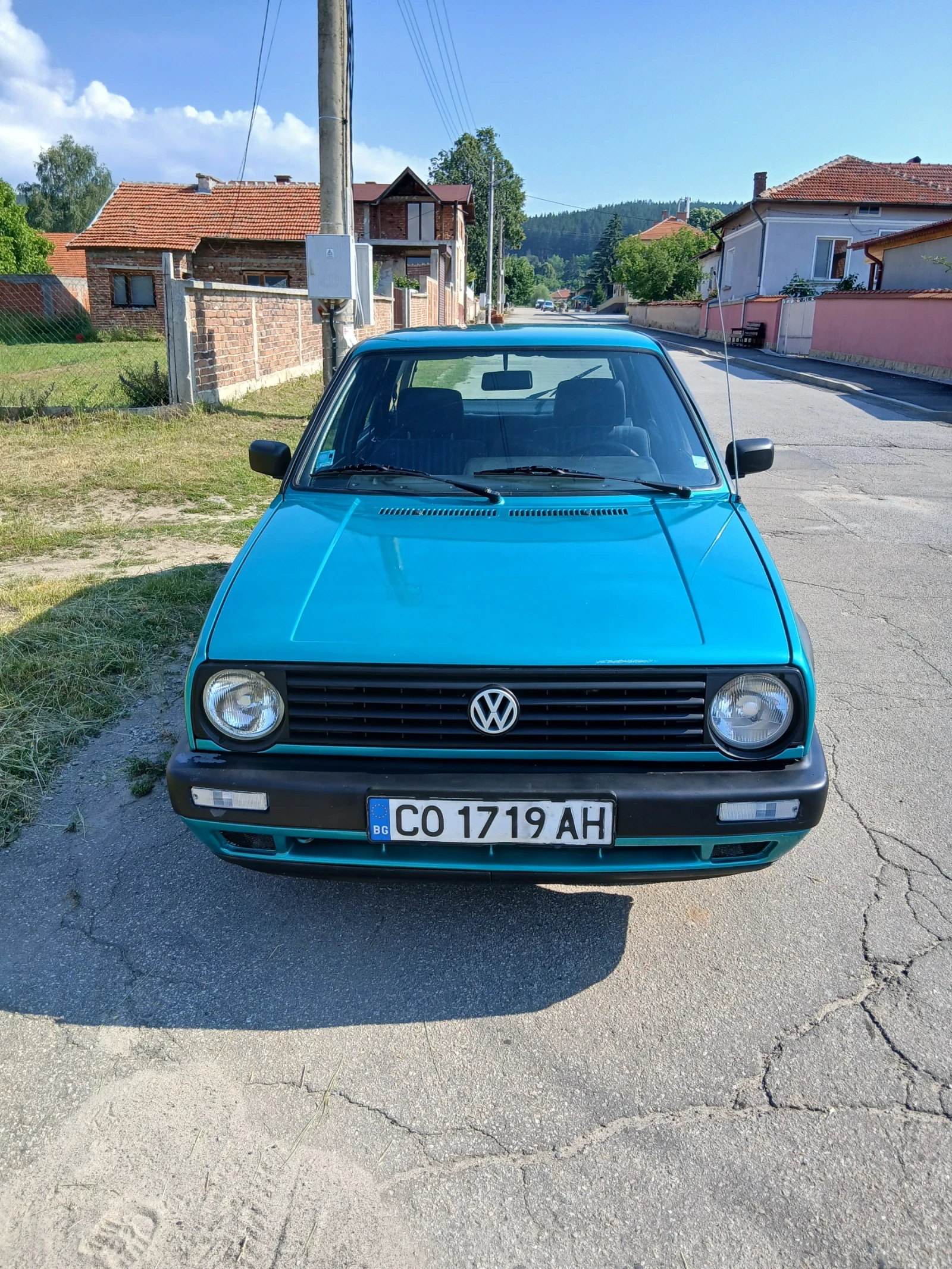 VW Golf 1.6, снимка 2 - Автомобили и джипове - 55080506