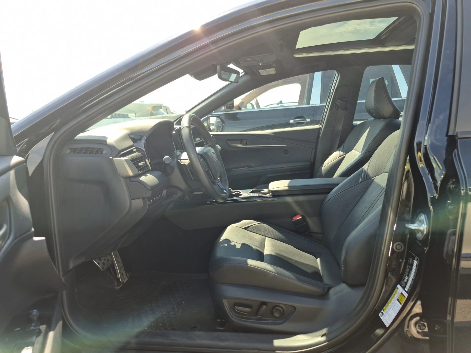 Toyota Camry HYBRID XSE * * CARFAX * * ВСИЧКИ ЕКСТРИ * * , снимка 5 - Автомобили и джипове - 55165232
