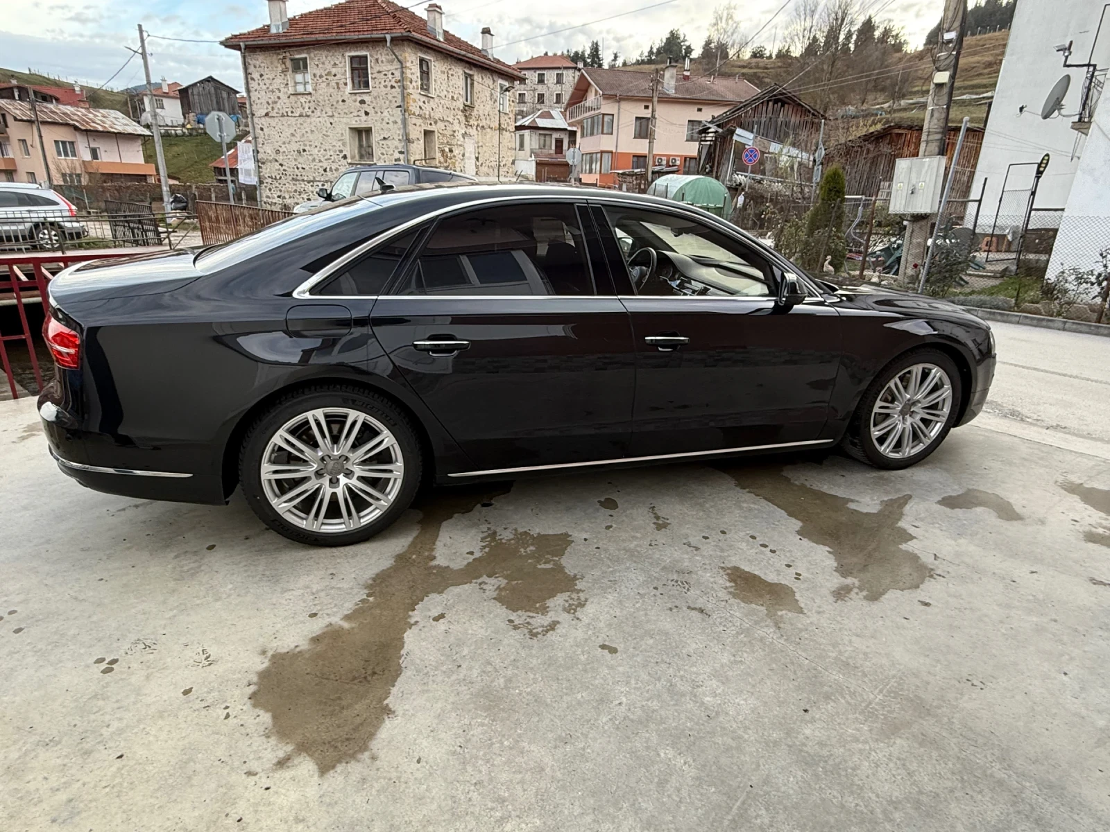 Audi A8 4.0 TFSI Matrix , снимка 4 - Автомобили и джипове - 55721582