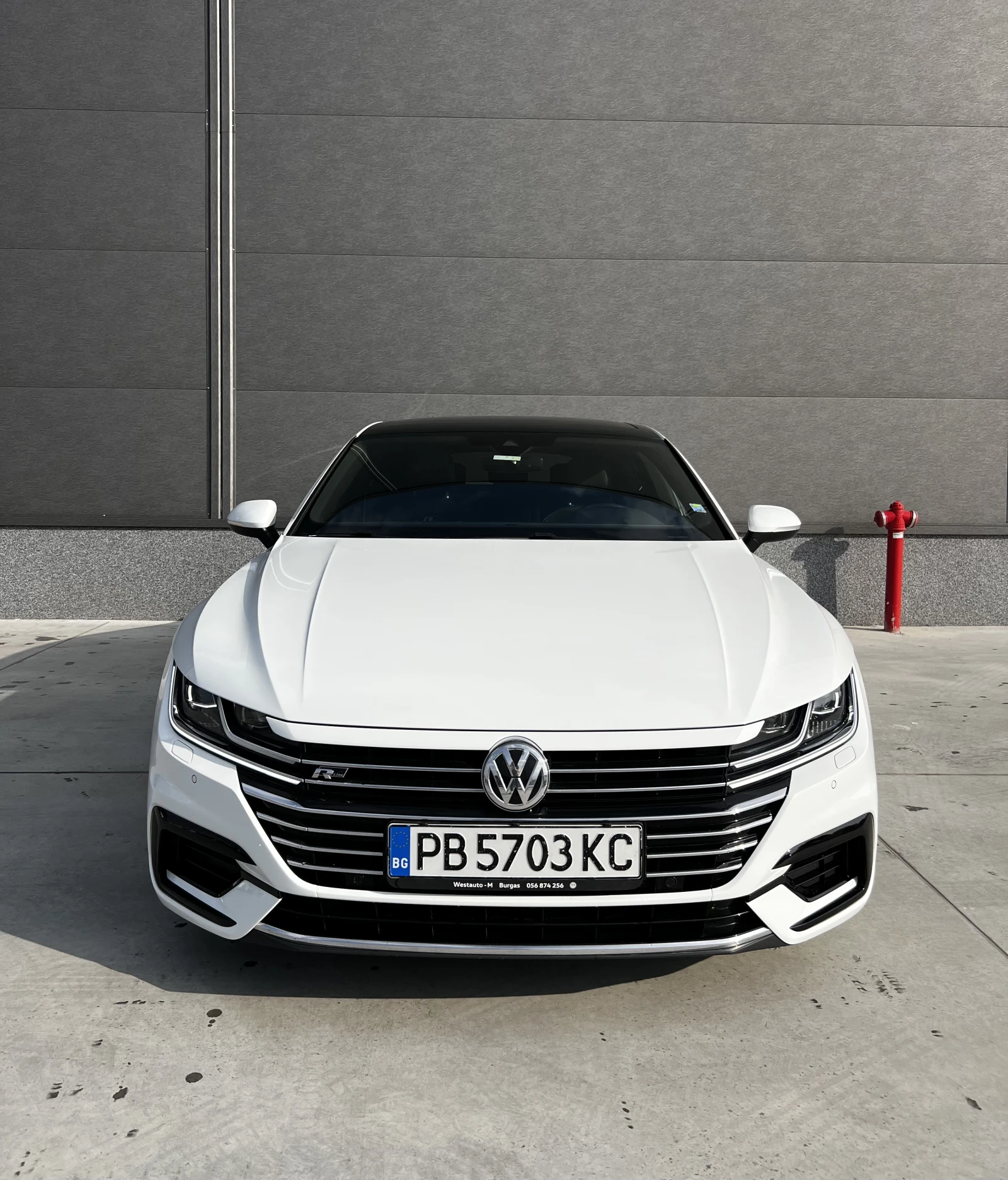 VW Arteon R-Line , снимка 5 - Автомобили и джипове - 56637819