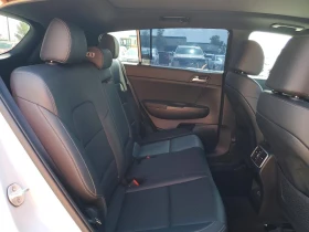 Kia Sportage 2.4l S, снимка 11