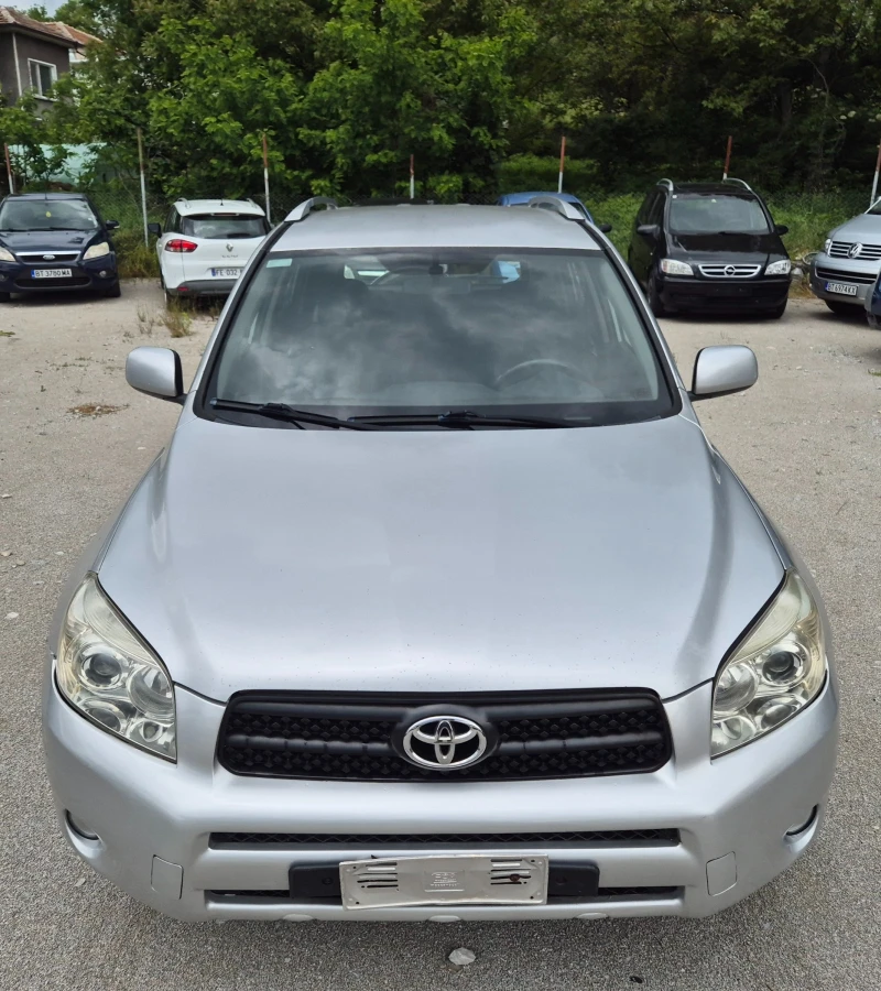 Toyota Rav4 2.2D4D/Italy, снимка 2 - Автомобили и джипове - 52344500