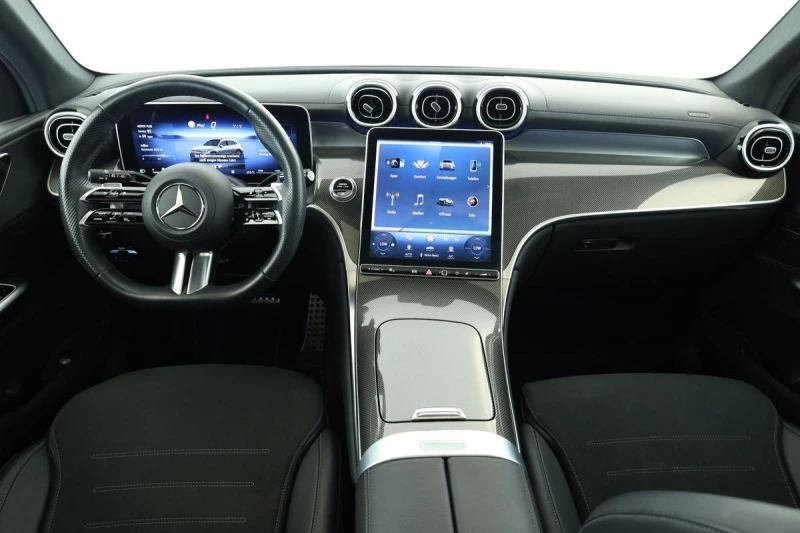 Mercedes-Benz GLC 300 D* 4M* AMG* KEYLESS* DISTR* CARPLAY* , снимка 10 - Автомобили и джипове - 51285805