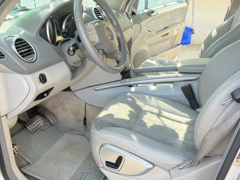 Mercedes-Benz ML 320, снимка 6 - Автомобили и джипове - 52461645