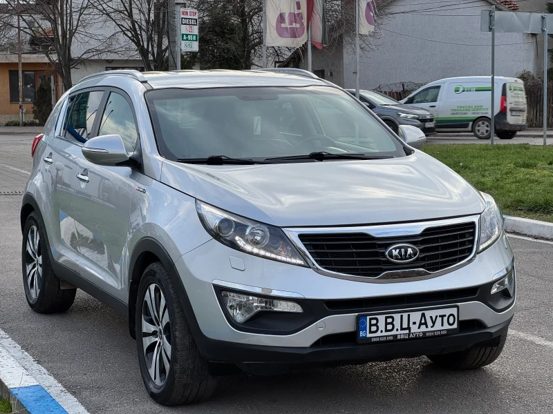 Kia Sportage 2.0Дизел/4х4/Климатроник/Камера/Кожен Салон/K-Go/, снимка 3 - Автомобили и джипове - 52643134