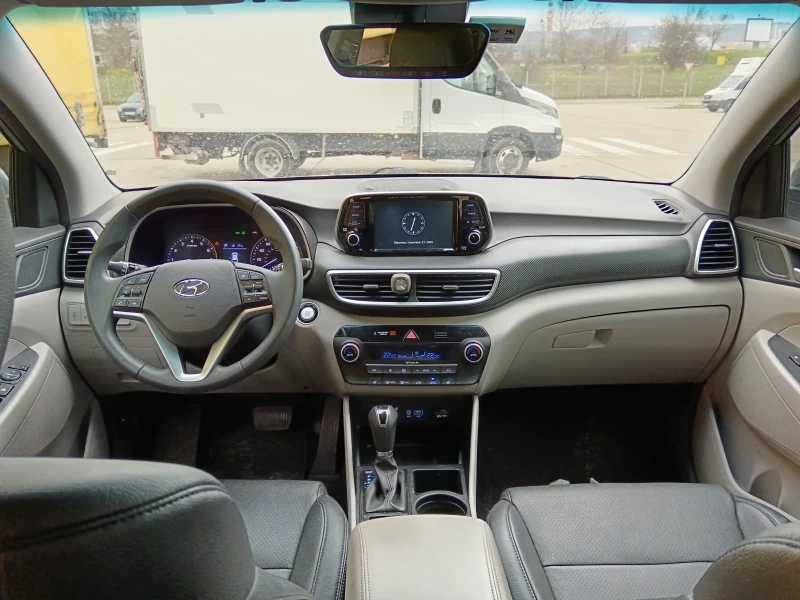 Hyundai Tucson 4x4 Limited , снимка 10 - Автомобили и джипове - 53196893