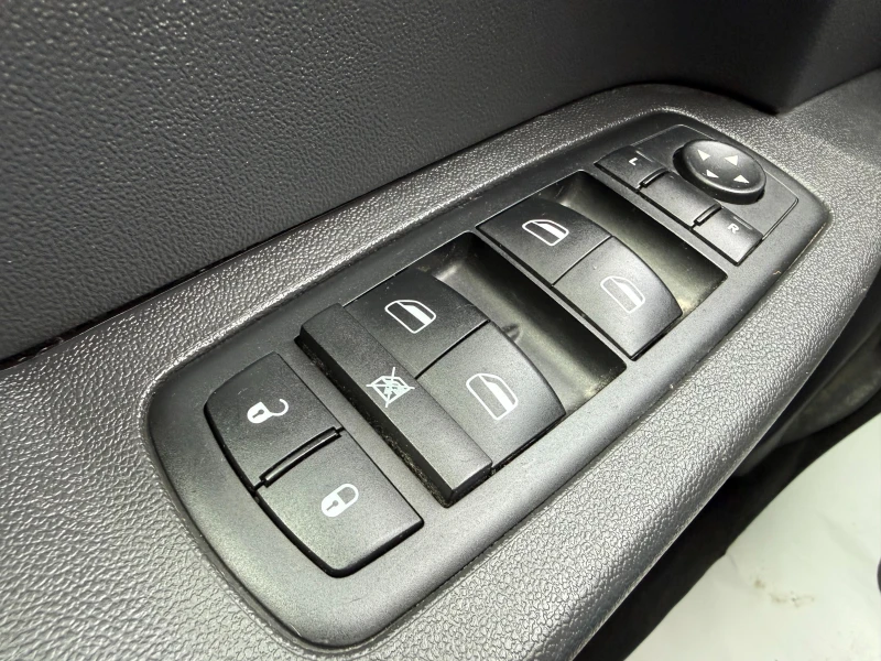 Dodge Journey, снимка 15 - Автомобили и джипове - 53390011