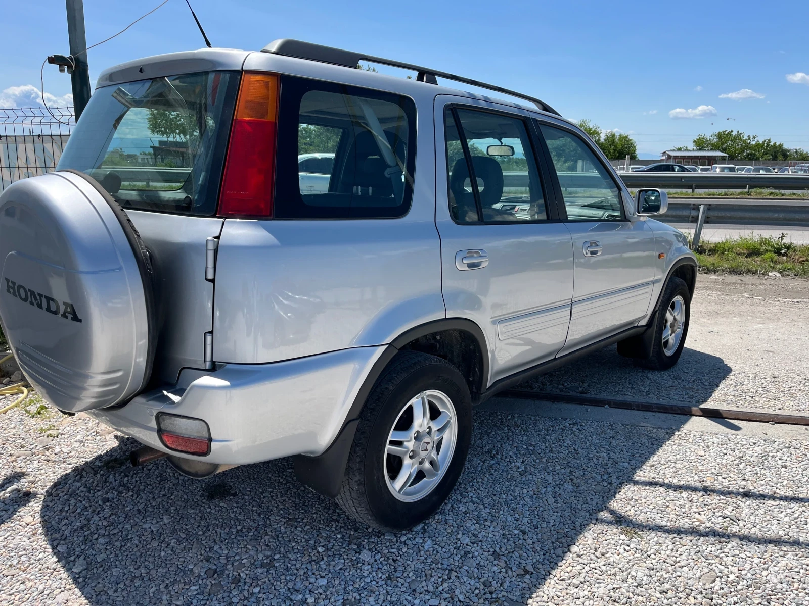 Honda Cr-v 2.0i 147кс 4х4 - изображение 4