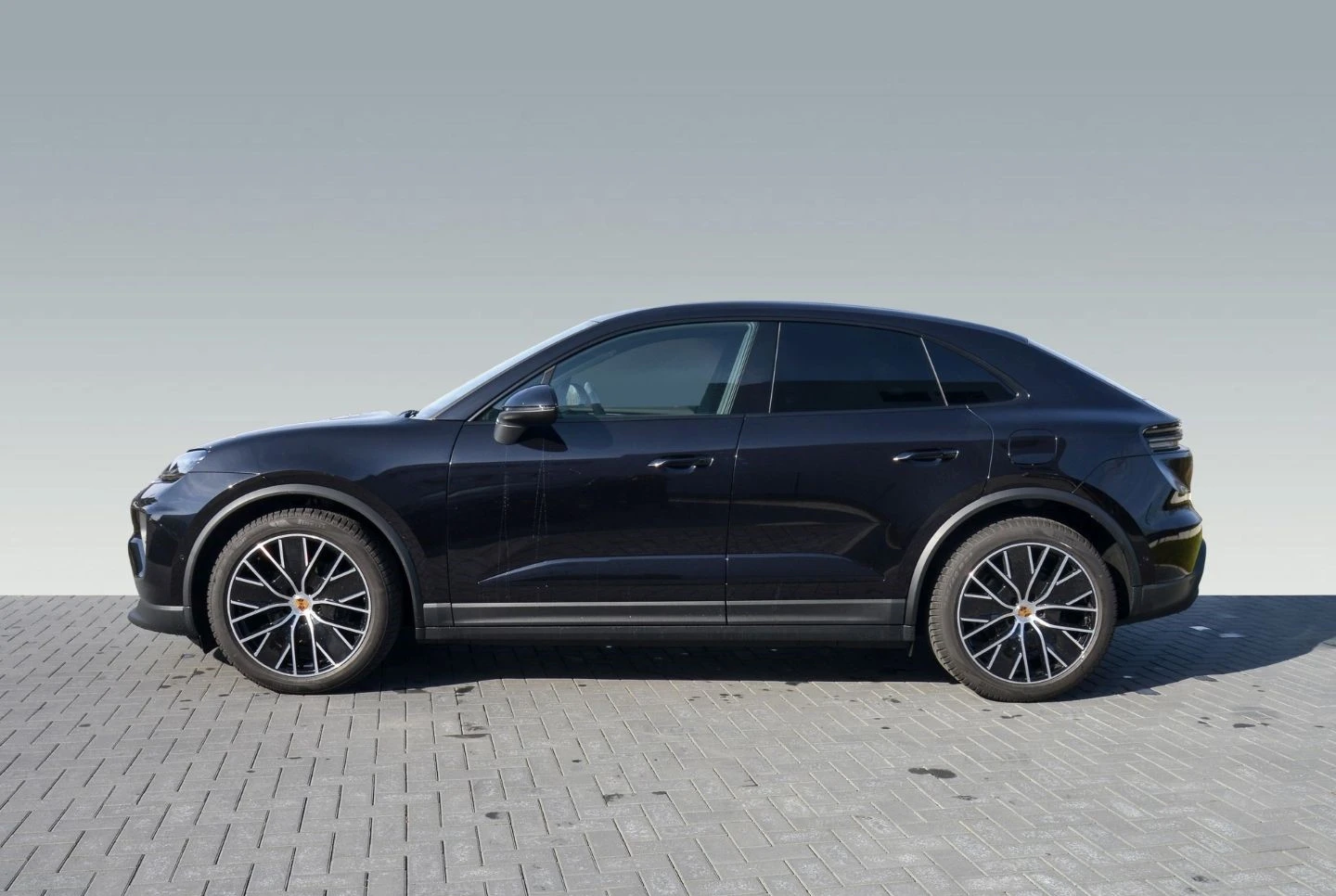 Porsche Macan ELECTRIC/NEW MODEL/BOSE/PANO/LIFT/ - изображение 5