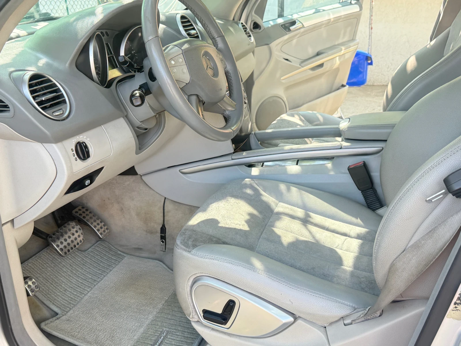 Mercedes-Benz ML 320  - изображение 6