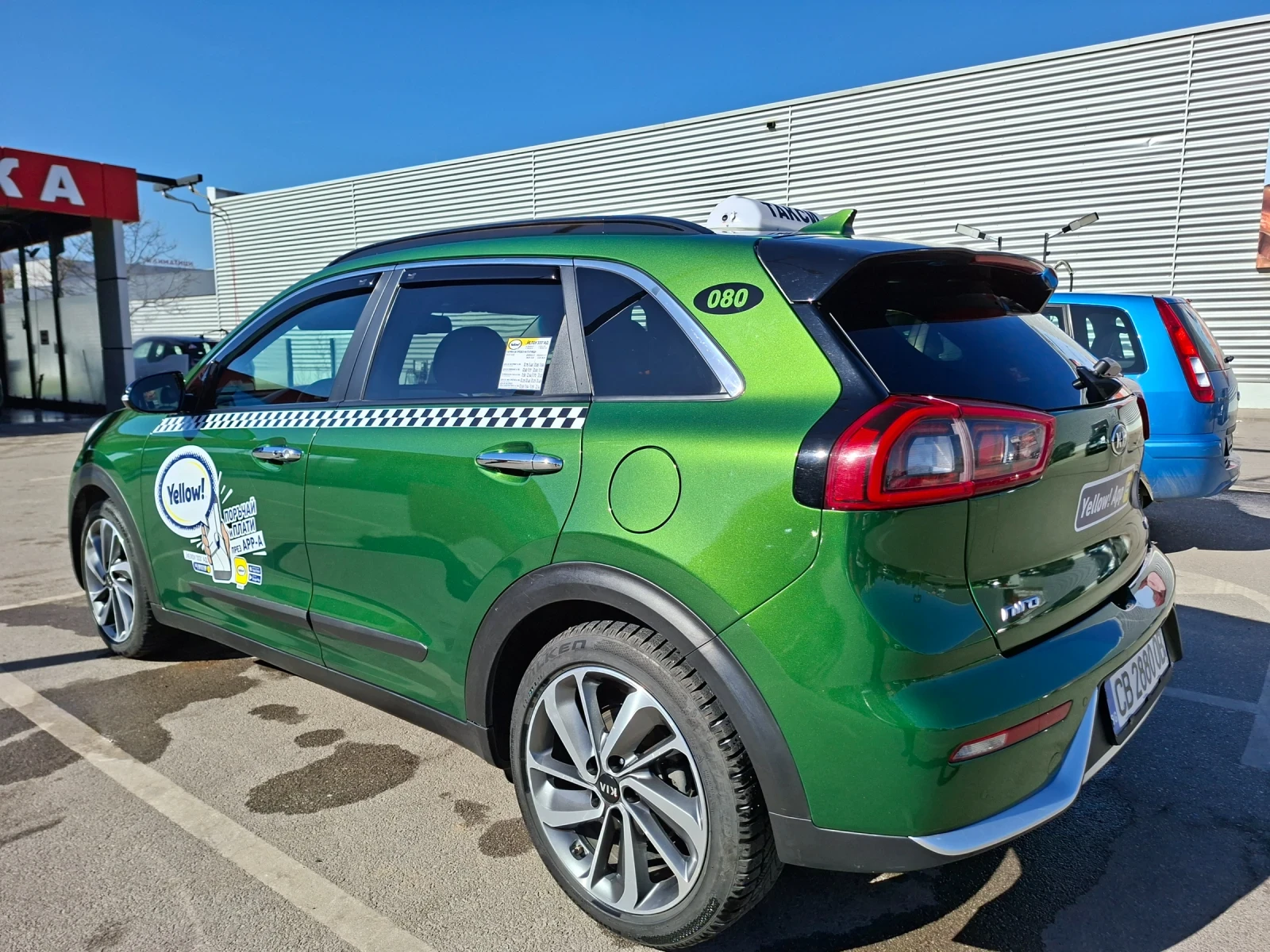 Kia Niro Hybrid , снимка 5 - Автомобили и джипове - 54385083