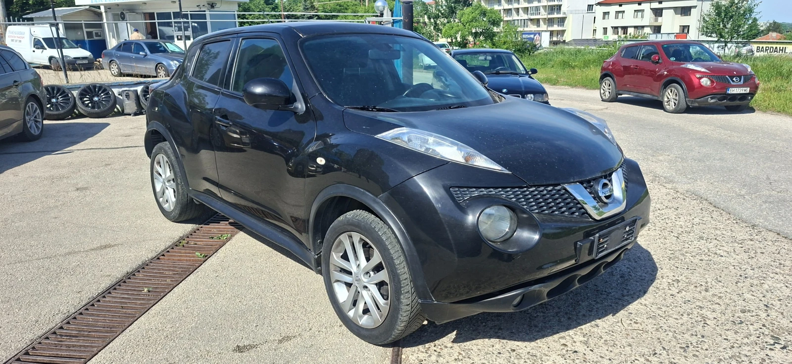 Nissan Juke 1.5 DCI, снимка 4 - Автомобили и джипове - 54610234