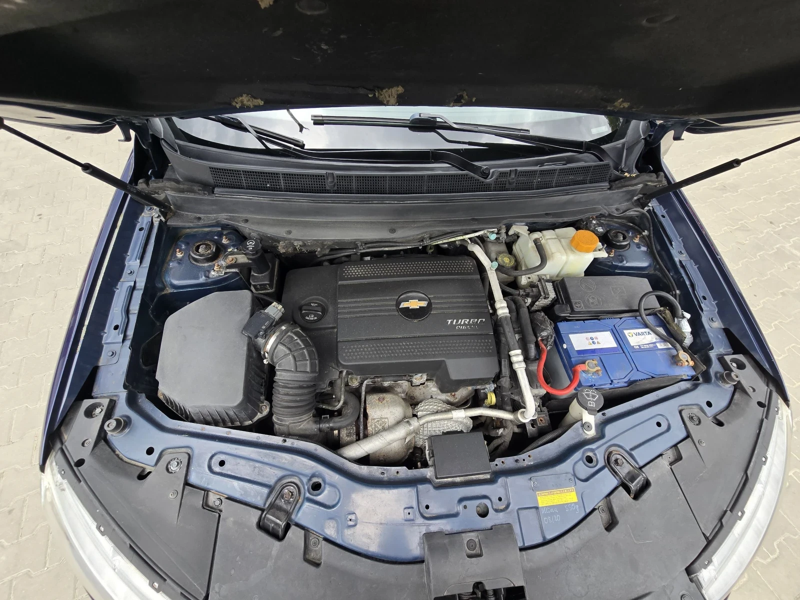 Chevrolet Captiva 2.2 130 kw 2013 navi, снимка 15 - Автомобили и джипове - 54733223
