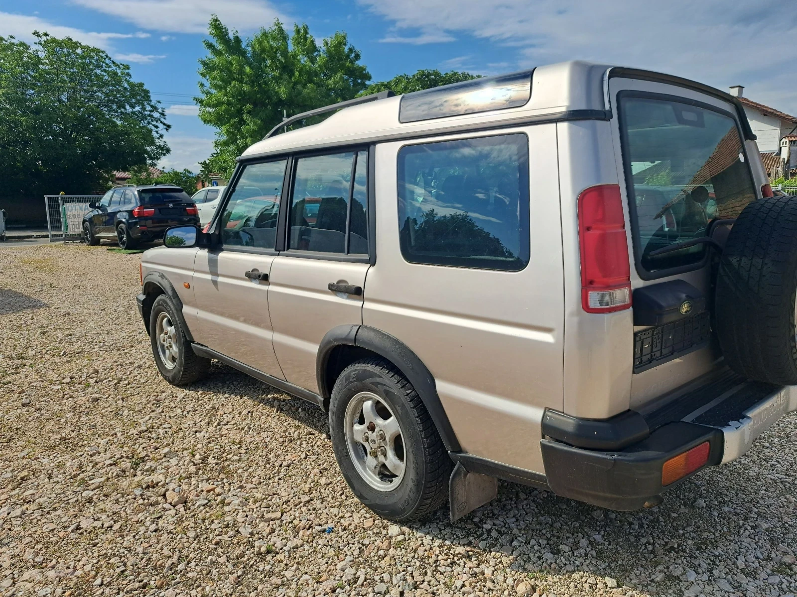 Land Rover Discovery 2.5tdi, снимка 5 - Автомобили и джипове - 54952403