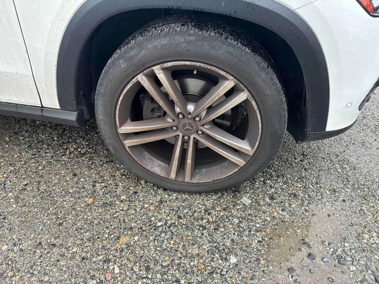 Mercedes-Benz GLE 350 BURMESTER * PANO * KEYLESS *  ПОДГРЕВИ * CARFAX, снимка 7 - Автомобили и джипове - 55074060