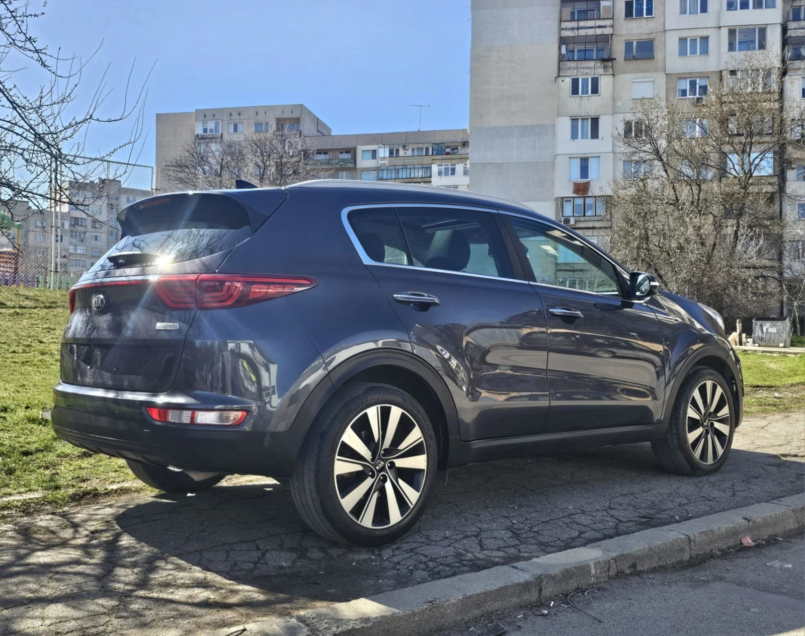 Kia Sportage, снимка 7 - Автомобили и джипове - 55544181
