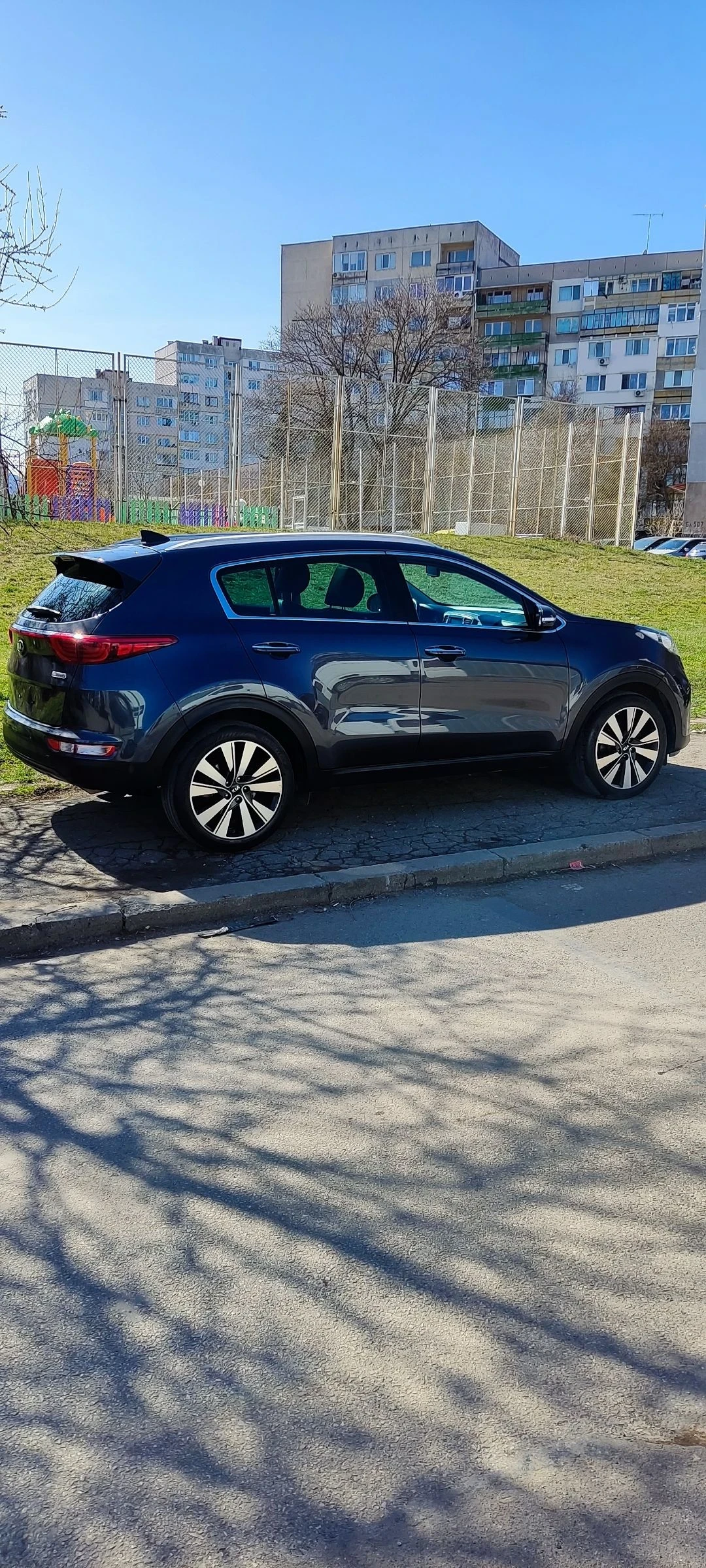 Kia Sportage, снимка 4 - Автомобили и джипове - 55544181