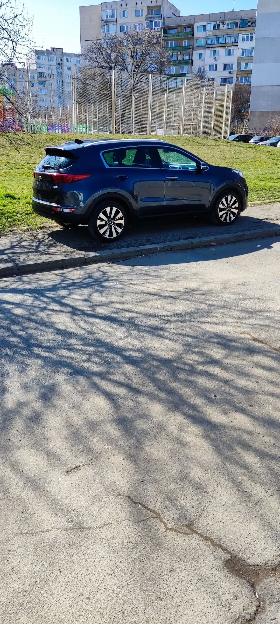 Kia Sportage, снимка 8 - Автомобили и джипове - 55544181